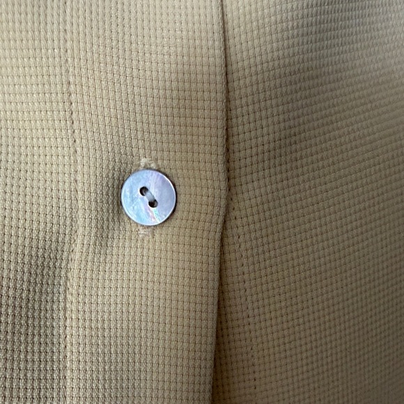 100% SILK multi-style Yellow Sleeveless Button-Up Top - Picture 5 of 5